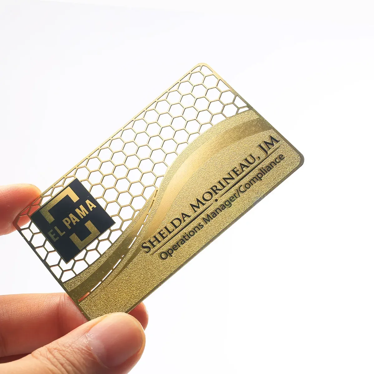 Cartão de membro VIP metálico Cartão de visita de crédito em ouro escovado com chip