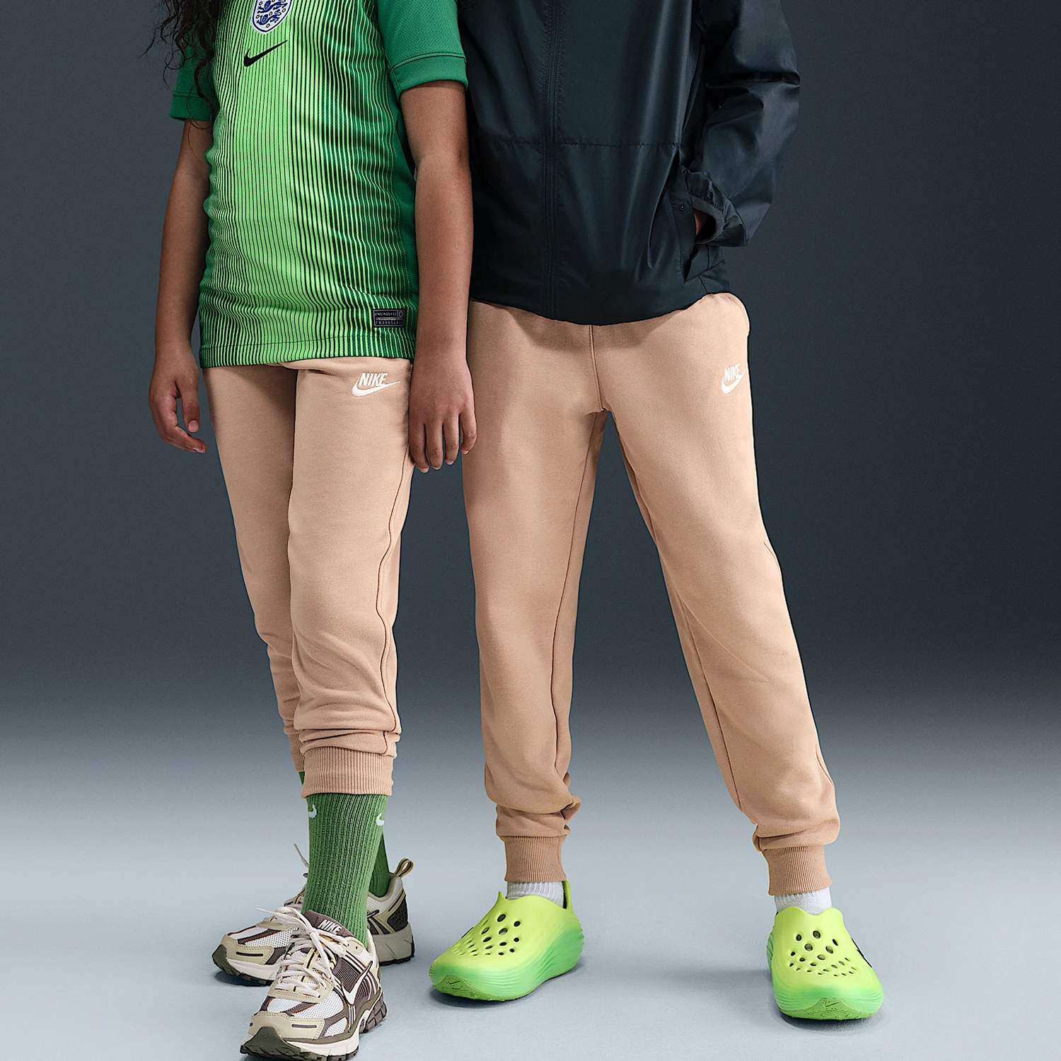 

Оригинальные мягкие и удобные трикотажные спортивные брюки Nike Club Fleece для детей старшего возраста FD3019-200