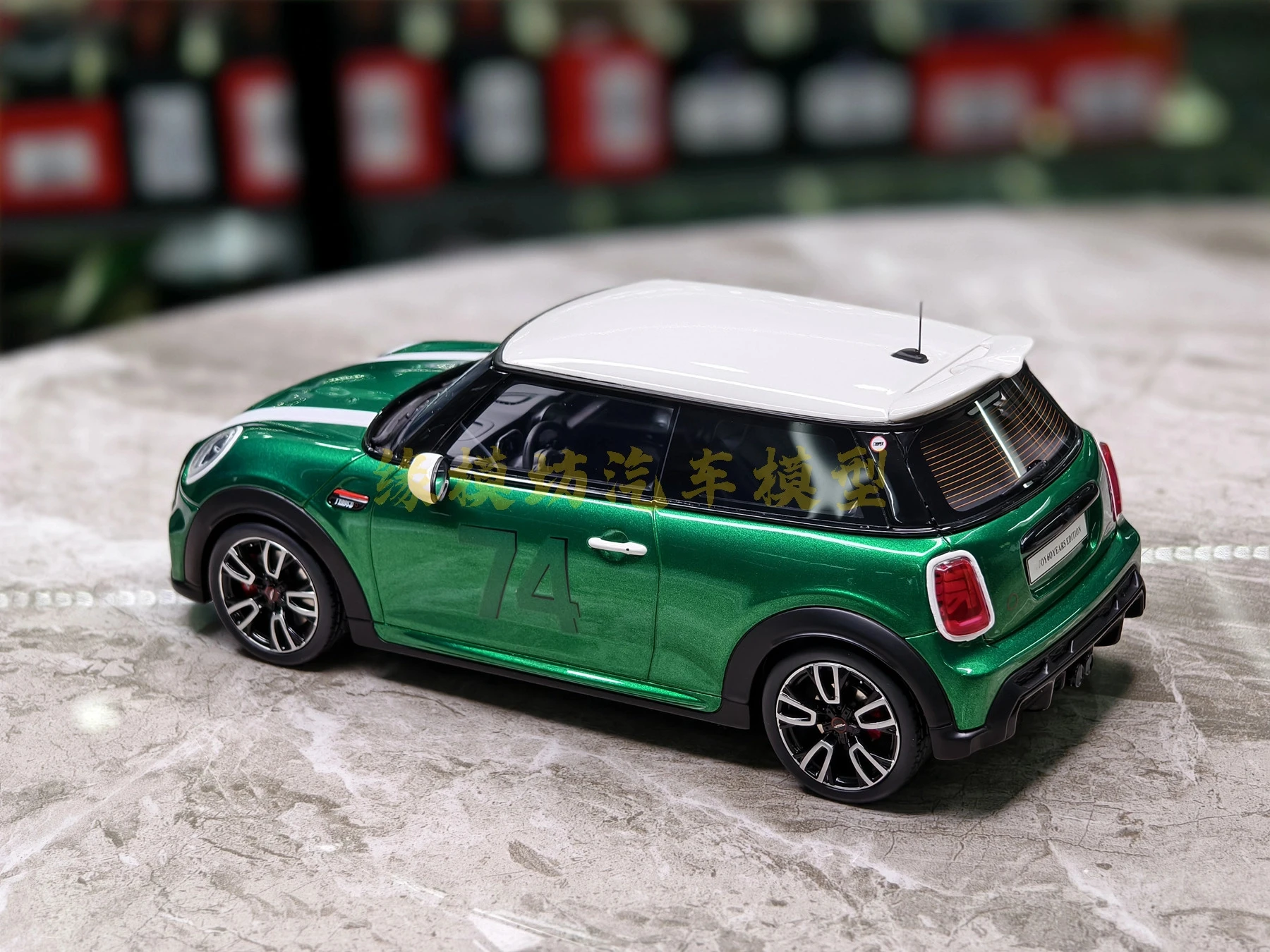 OTTO 1:18 COOPER F56 JCW BRITISH RACING IV 2021 Simulation Limited Edition Harz Metall statisches Automodell Spielzeug Geschenk