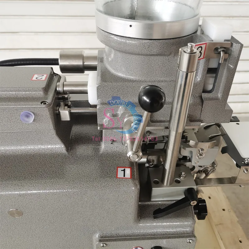 ماكينة صنع الزلابية جيوزا اليابانية على الطاولة ماكينة تغليف الزلابية الصغيرة ماكينة صنع الزلابية من الفولاذ المقاوم للصدأ شبه الأوتوماتيكية