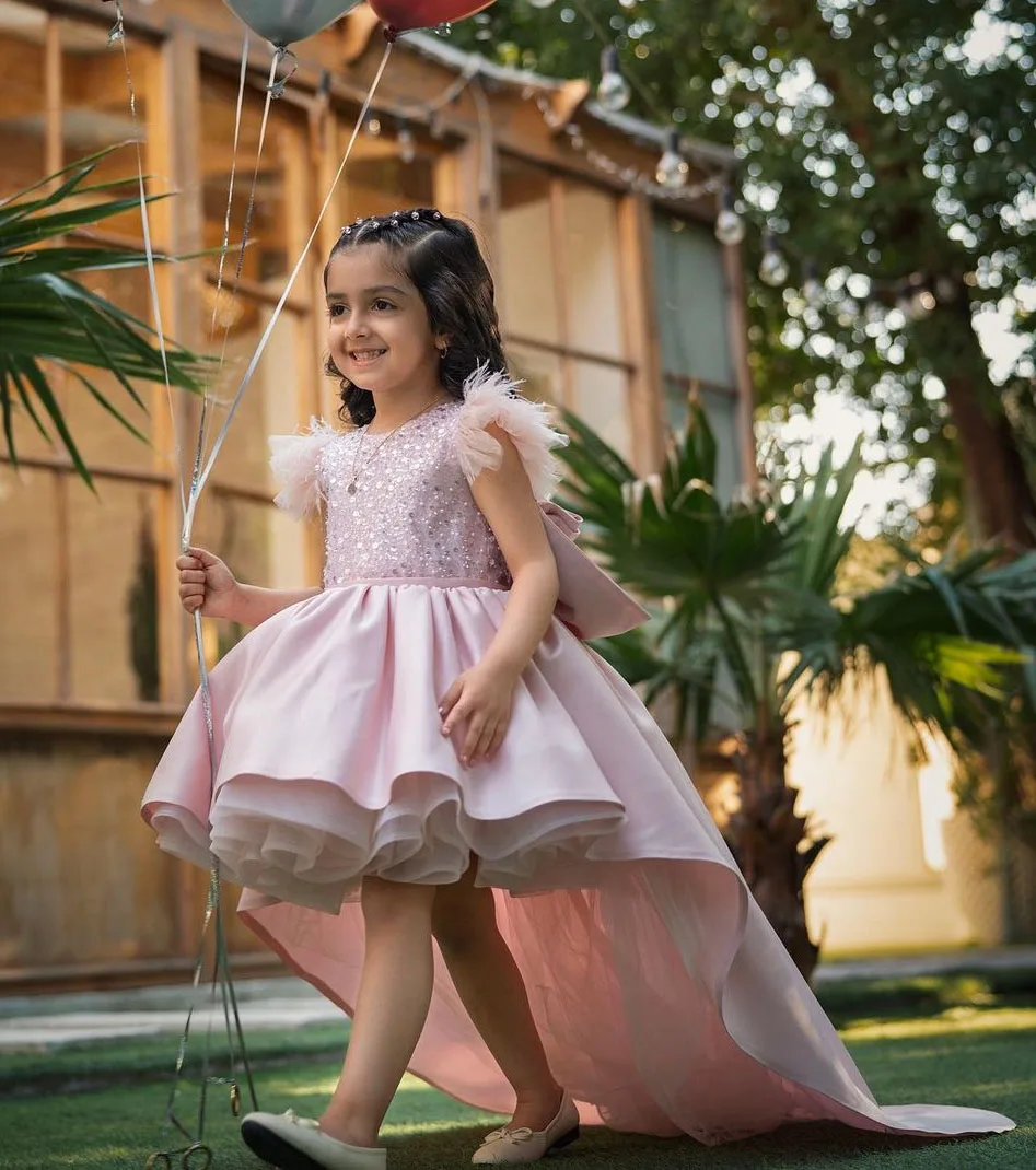 Rosa Rüschen Blumenmädchenkleid für Hochzeit Ärmellose Pailletten mit Pailletten Puffy Prinzessin Geburtstag Erstkommunion Ballkleid