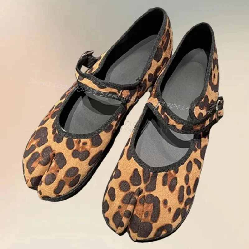 Brown Leopard Print Flip Flop Pumps Ankle Buckle Strap Women Shoes Low Top Novel Fashion Party Banquet 2024 Zapatos Para Mujere