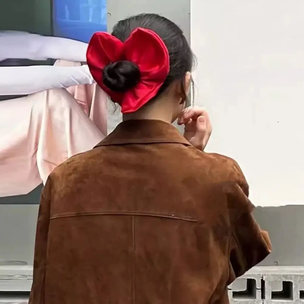 

Festive Red Satin Heart Shaped Hair Band Meatball Head Low Ponytail Head Circle Rubber Bands Bun Hair Accessories
