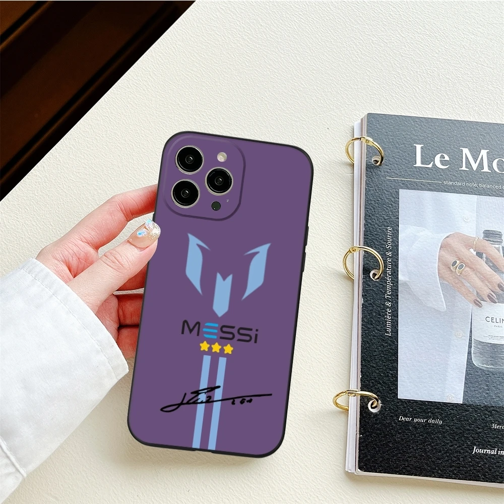 حافظة هاتف MESSi لكرة القدم لهاتف آيفون 15 14 11 12 Pro 15 16 Plus 13 Pro MAX XR XS أغطية ناعمة سوداء