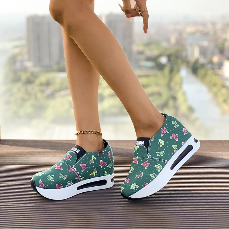 Women Sneakers for Summer Platform Women Slip on Sock Flats Shoes Casual Zapatillas Mujer Breather Sports Shoes Female Loafers