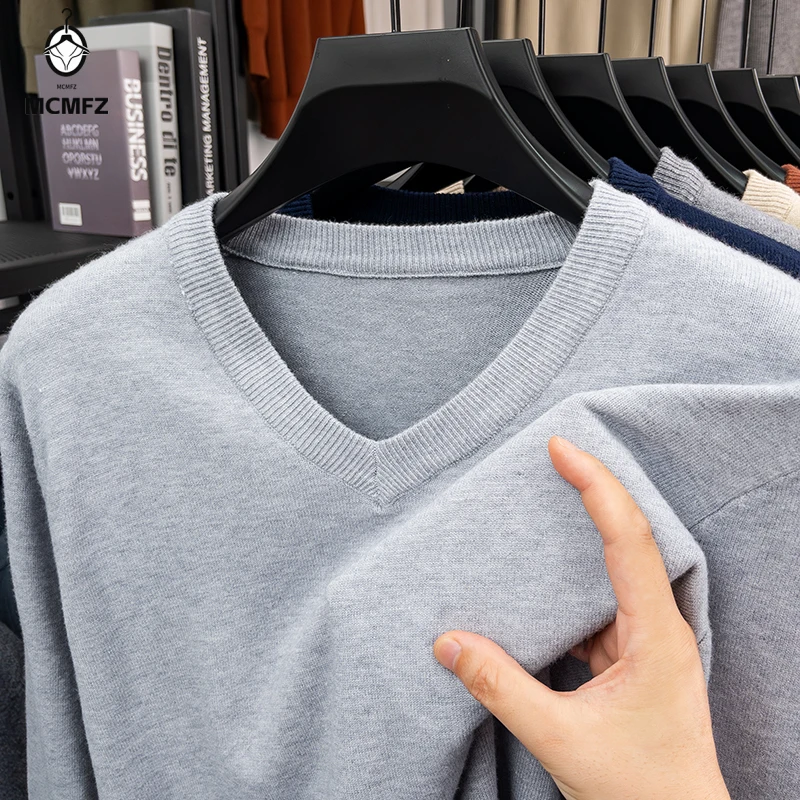 Men's V Neck Basic Solid Color Sweaters Round Neck Elastic Pullovers Warm Knitted Oversized Sweater New Sweatwear Autumn
