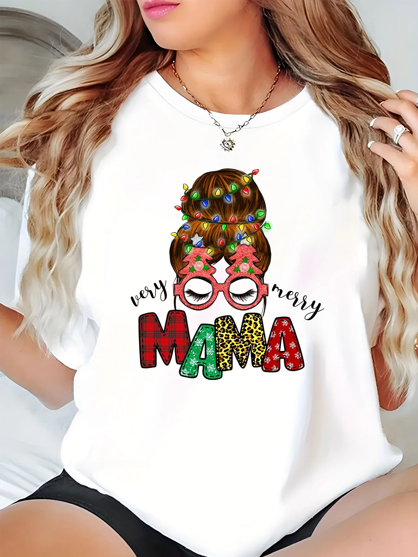 

Рождественская футболка Mama, женский топ с забавным принтом, праздничный рождественский подарок для мамы, повседневная одежда 2023,