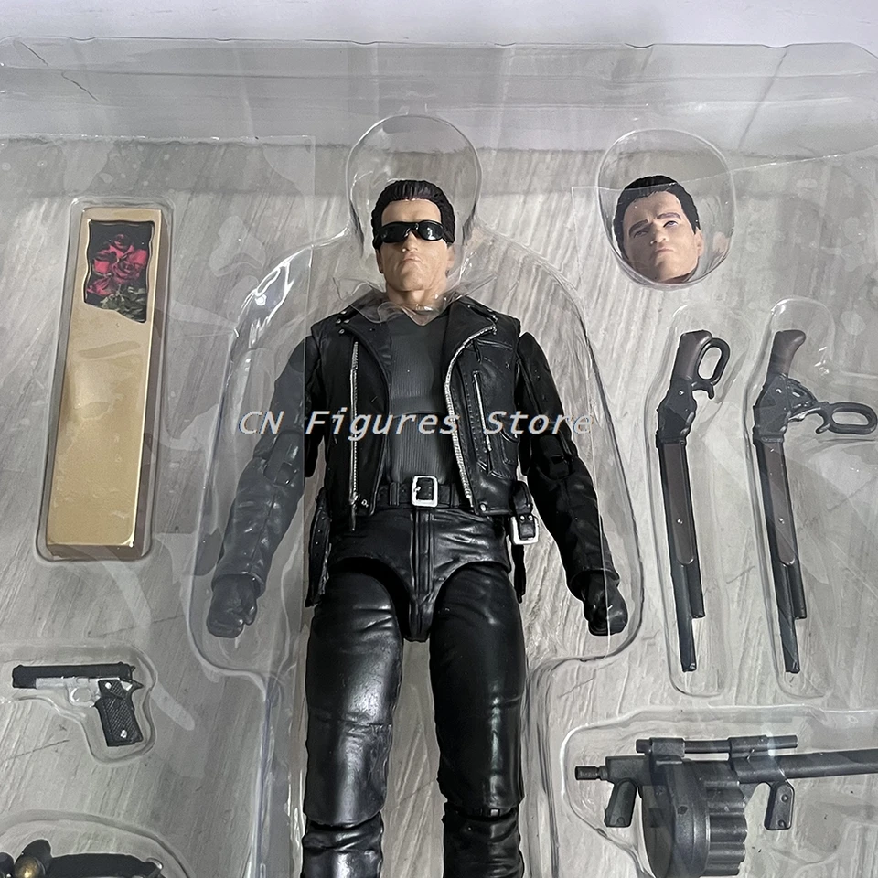 Mafex Terminator 2 Judgement Day Figure Mafex No.199 T-800 Arnold