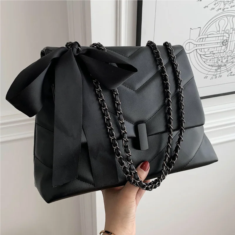 

2026 Autumn and Winter New Pu fashion Large Capacity Diamond Grid Single Shoulder Crossbody Large Capacity Women's Bag