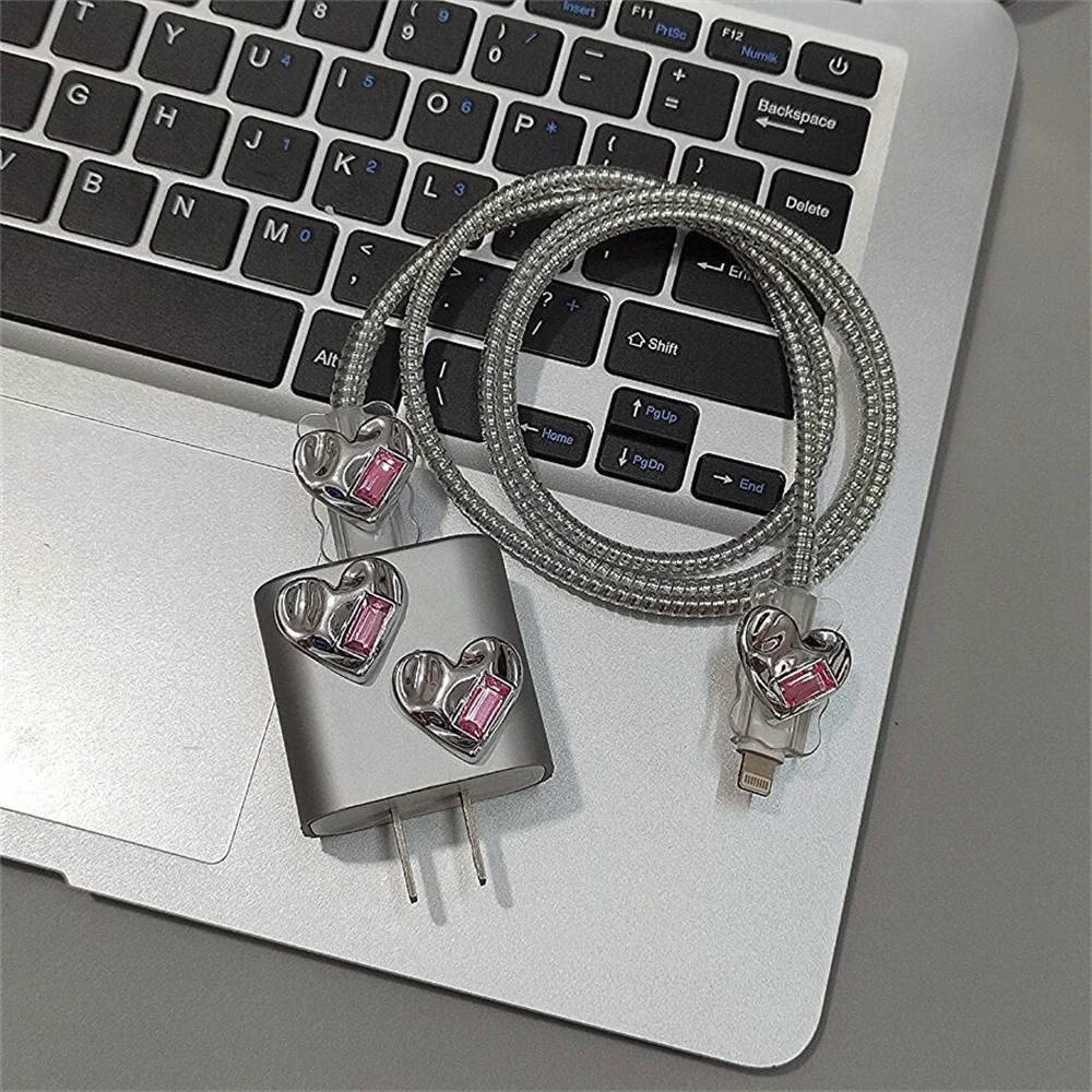 Luxury Silver Love Heart Plating USB Cable Protector Cover for IPhone 18/20W Organizer Data Line Charging Safe Plug Winder