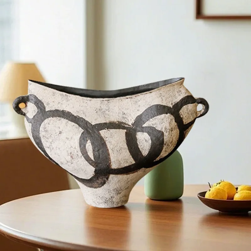 

Creative Hand-painted Vase, Decorative Flower Vase for The Living Room Entrance, for Home Decoration Nordic Ceramic Vase