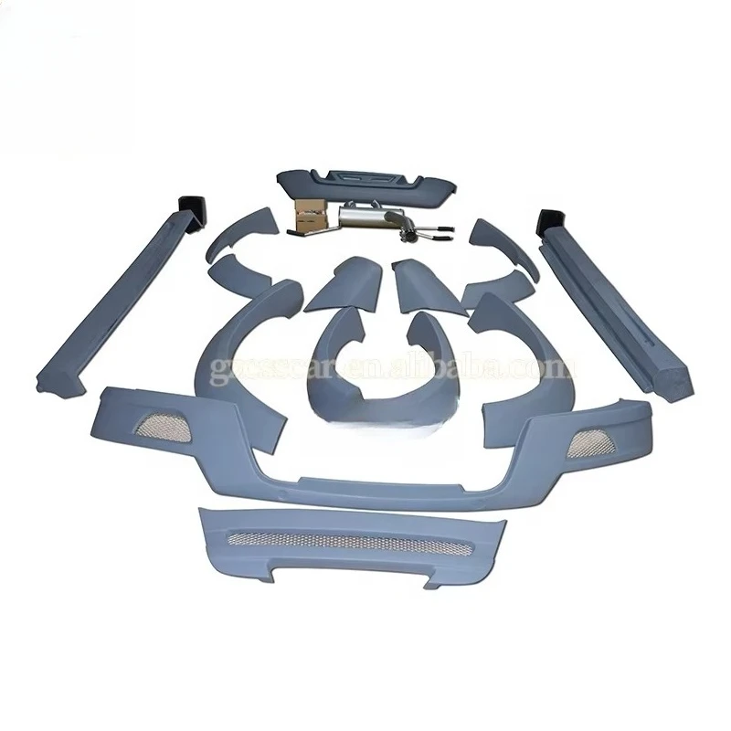 

Комплект обвесов из материала PU: передний бампер, боковые юбки, крылья для Evoque