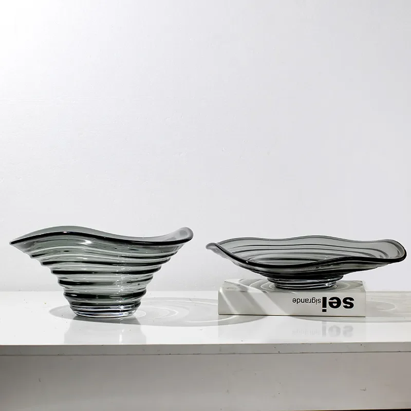 Modern Italian Minimalist Corrugated Glass Fruit Bowl Light Luxury Decorative Tray for Living Room Coffee Table Storage
