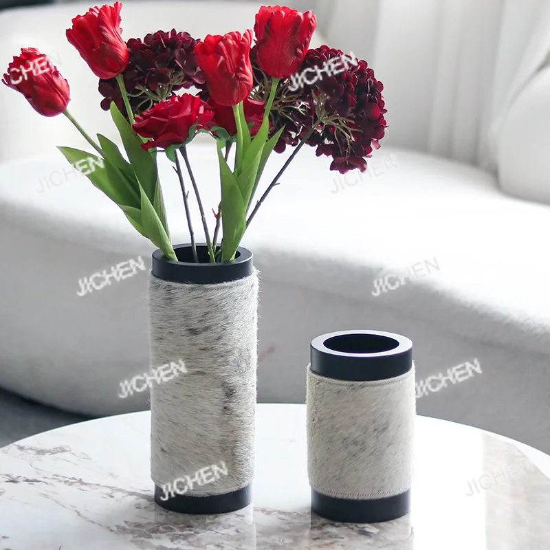 

JC light luxury imitation horsehair metal cylinder flower ornament modern hotel clubhouse villa jewelry vase