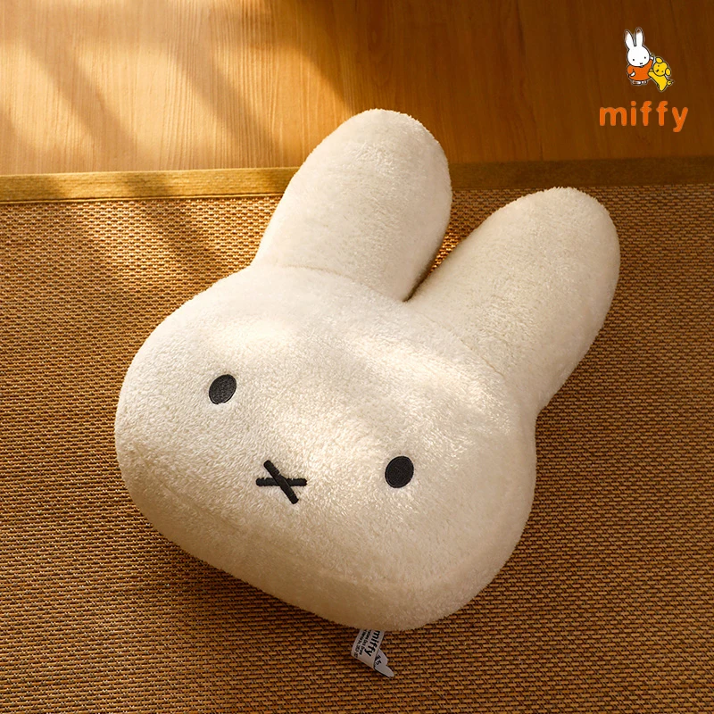 Kawaii Nijntje Sierkussen Cartoon Comfortabele Pluizige Knuffel Hoge Kwaliteit Anime Pluche Poppen Dopamine Desktop Ornamenten Geschenken