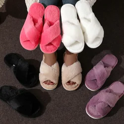 Pantofole da casa in peluche con fascia incrociata per donna Scarpe da casa pelose con suola morbida e punta aperta Pantofole da pavimento per interni calde e accoglienti invernali da donna