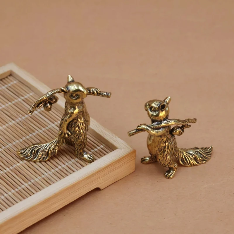 Solid Brass Office Desk Decoration Ornament Anti-Squirrel Bronze Tea Pet Craft Gift Handheld Piece