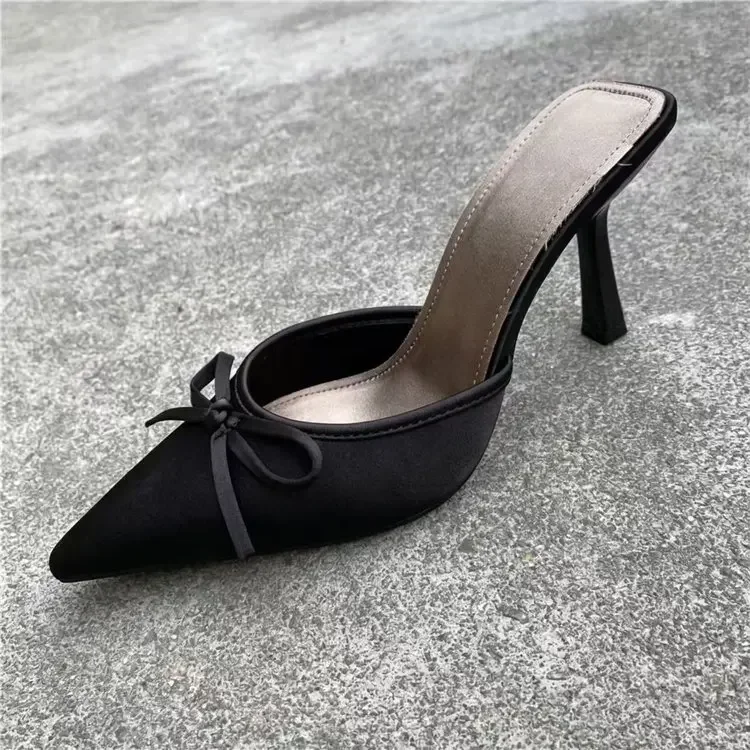 Bequeme, modische, spitz zulaufende High Heels mit Schmetterlingsknoten, Sommer-Outdoor-Damen-Slipper aus weichem Leder – Detail 3