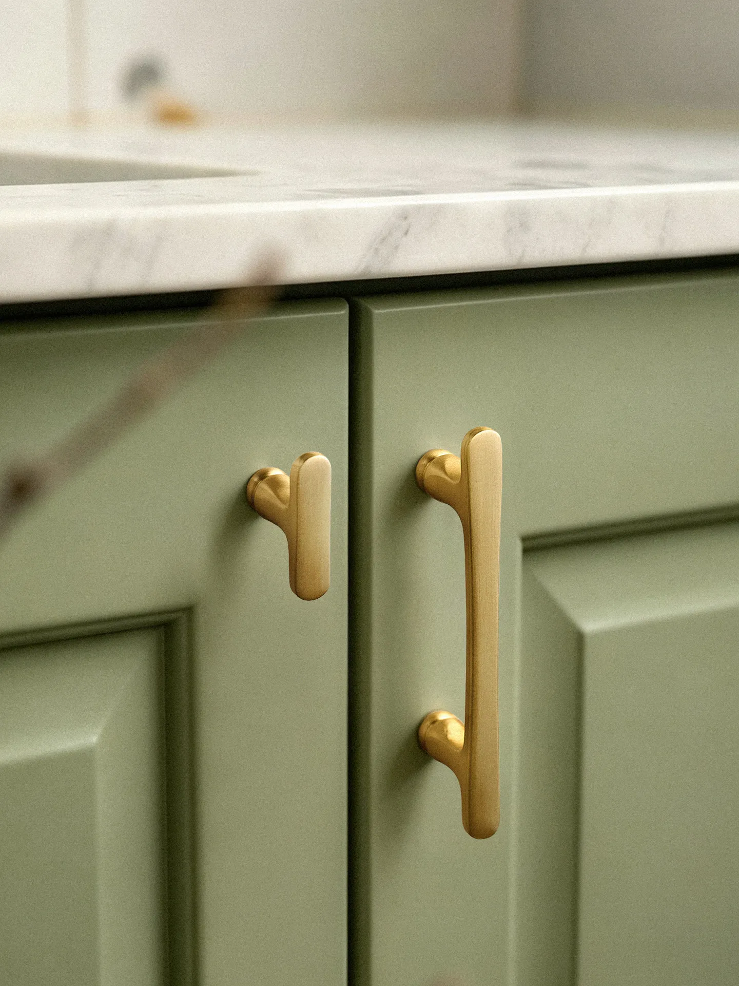 Solid Brass Cabinet Door pulls Handle Wardrobe Door Cabinet Drawer Advanced Modern Simple Furniture Hardware Handle