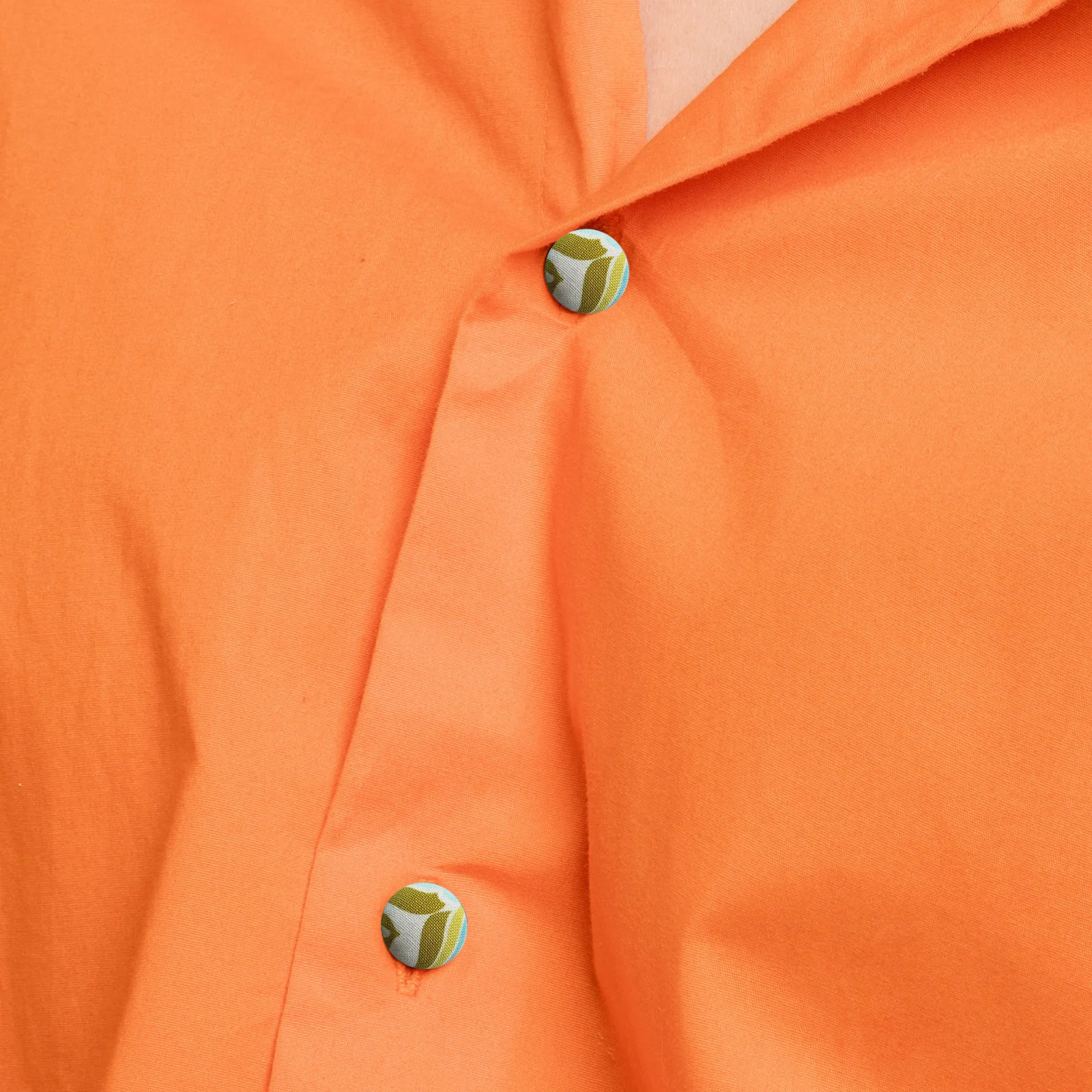 

100pcs Heart Shaped Plastic Buttons DIY Accessories Decorative Blank Bag Buckles Embroidery Round Brooch Craft