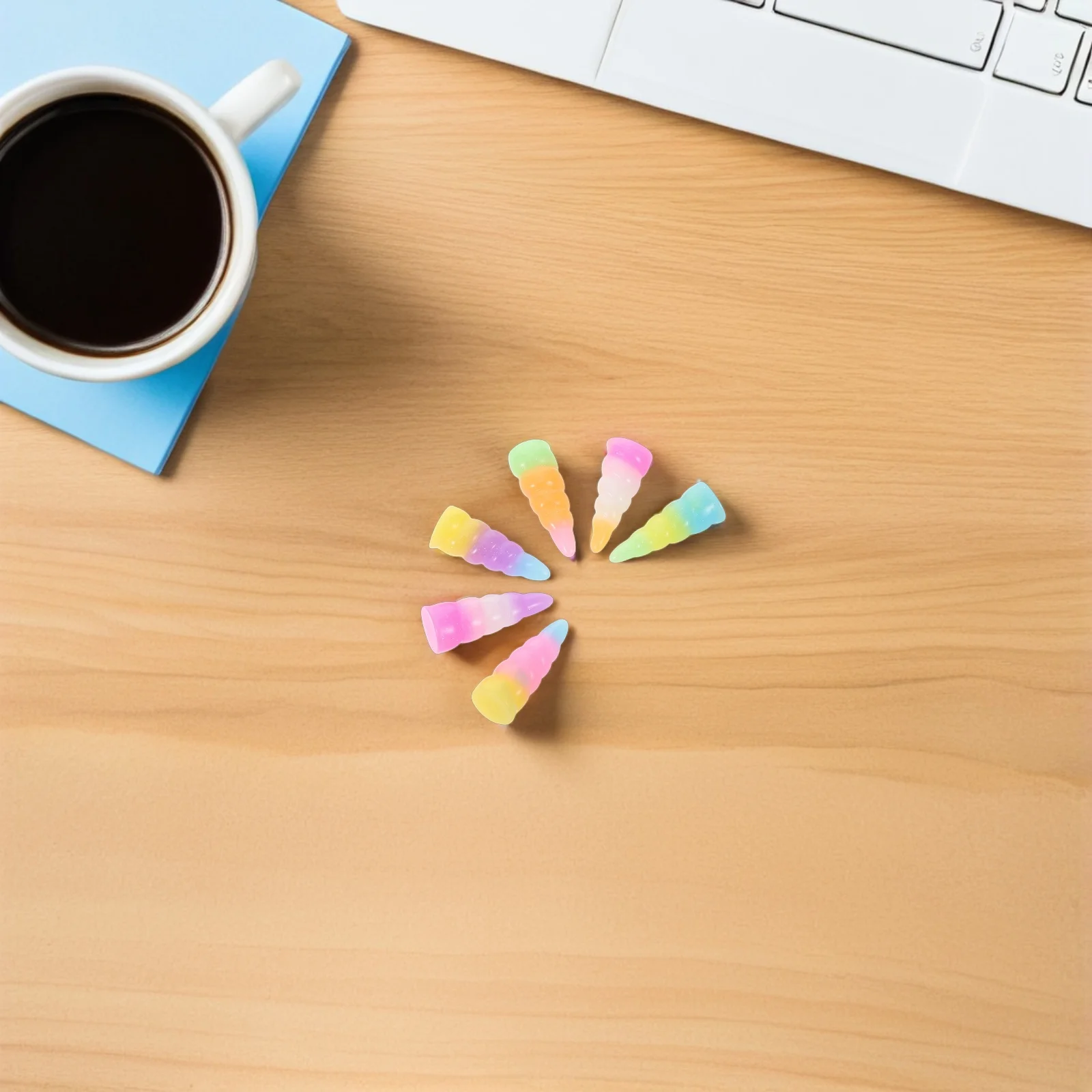 

30 шт., рога единорога для поделок, заколки для волос из смолы для девочек, повязки на голову, универсальные украшения, товары для вечеринок, аксессуары для малышей