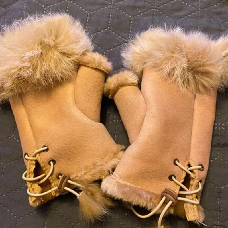 قفازات كلاسيكية من القطيفة الصناعية بدون أصابع من الجلد الأبيض قفازات مطاطية ناعمة للنساء والفتيات ملحقات قفازات شتوية سميكة ودافئة