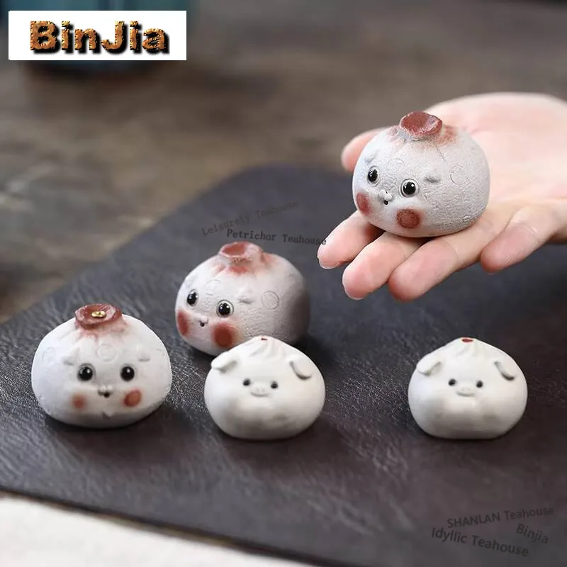 

Handmade Small Dragon Bun Tea Pet Yixing Purple Clay Fragrance Insertion Holder Cute Pig Tea Figurine Toys Statue Ornament Craft