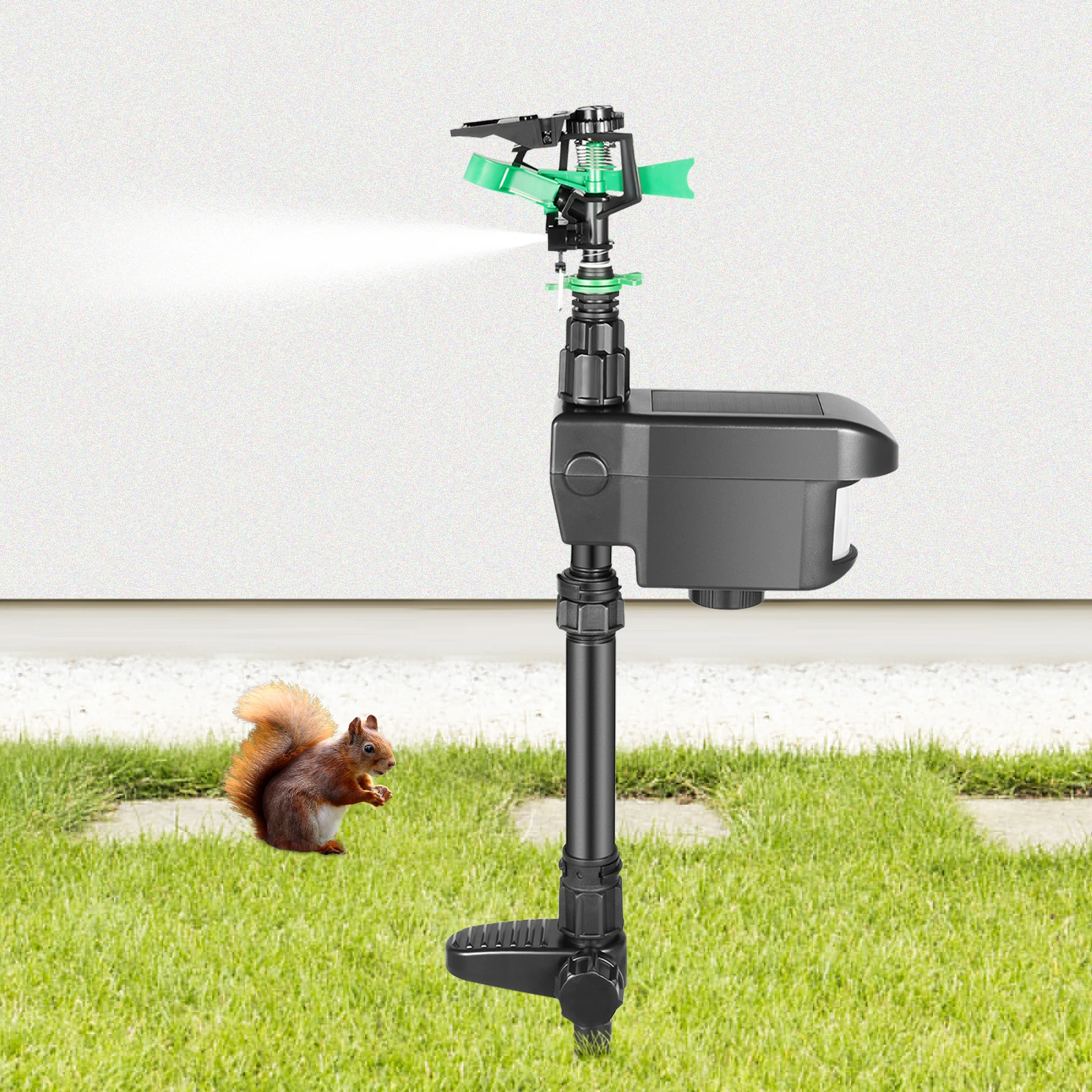 

Solar Power Motion-Activated Sprinkler 80psi Multi-function Animal Repellent Spray Head Adjsutable for Garden Orchard Farm