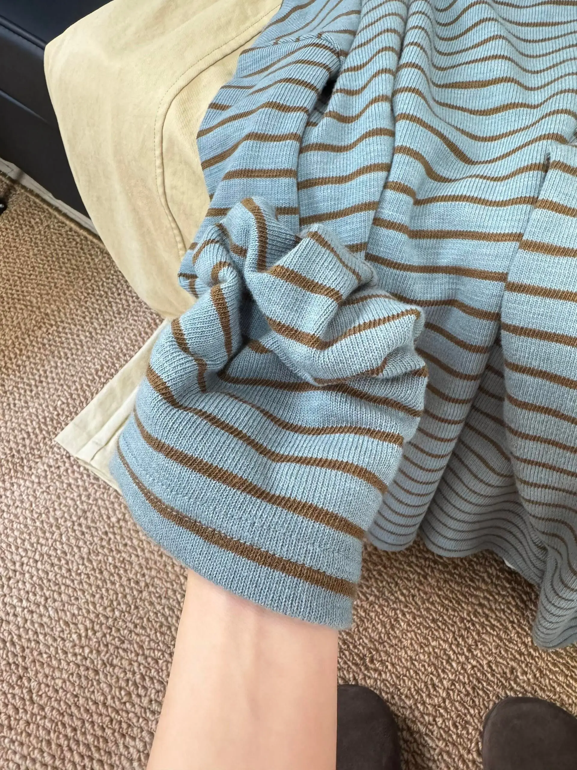 루즈 캐주얼 롱 슬리브 라운드 넥 스트라이프 티셔츠 여성용 베이스 레이어 탑 봄 가을 디자인 센세이션 한국 스타일 루즈핏