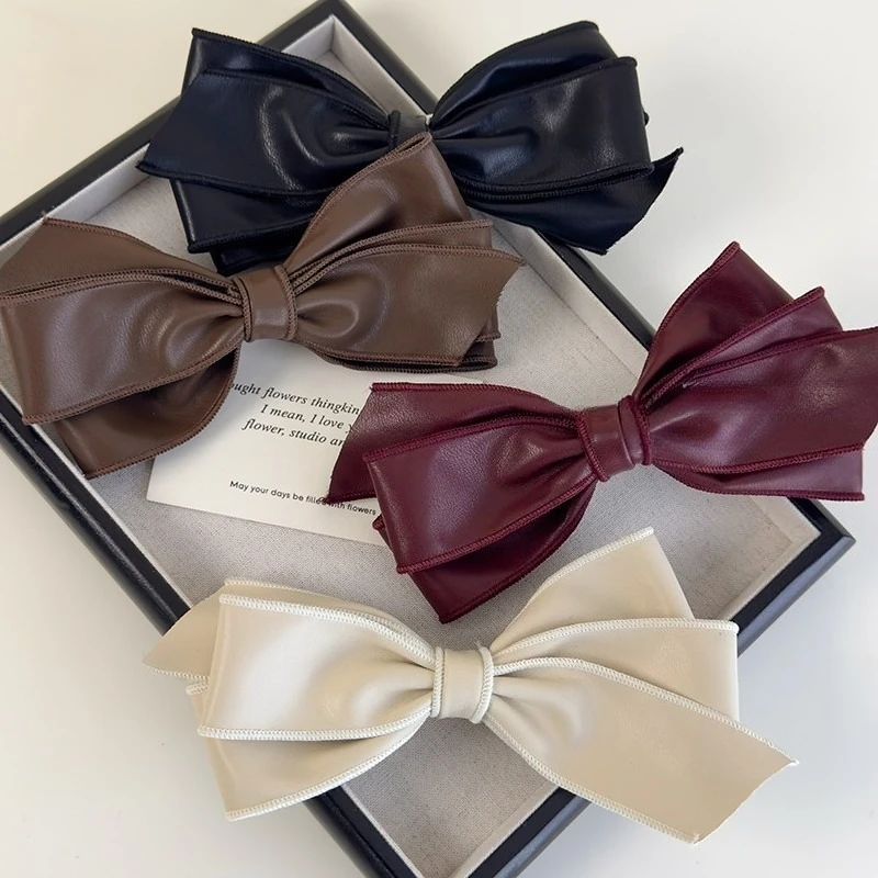 

Корейский стиль, мягкая кожаная заколка с бантом, элегантная заколка для волос в форме полуапа для женщин и девочек, аксессуары для волос, заколка-бабочка