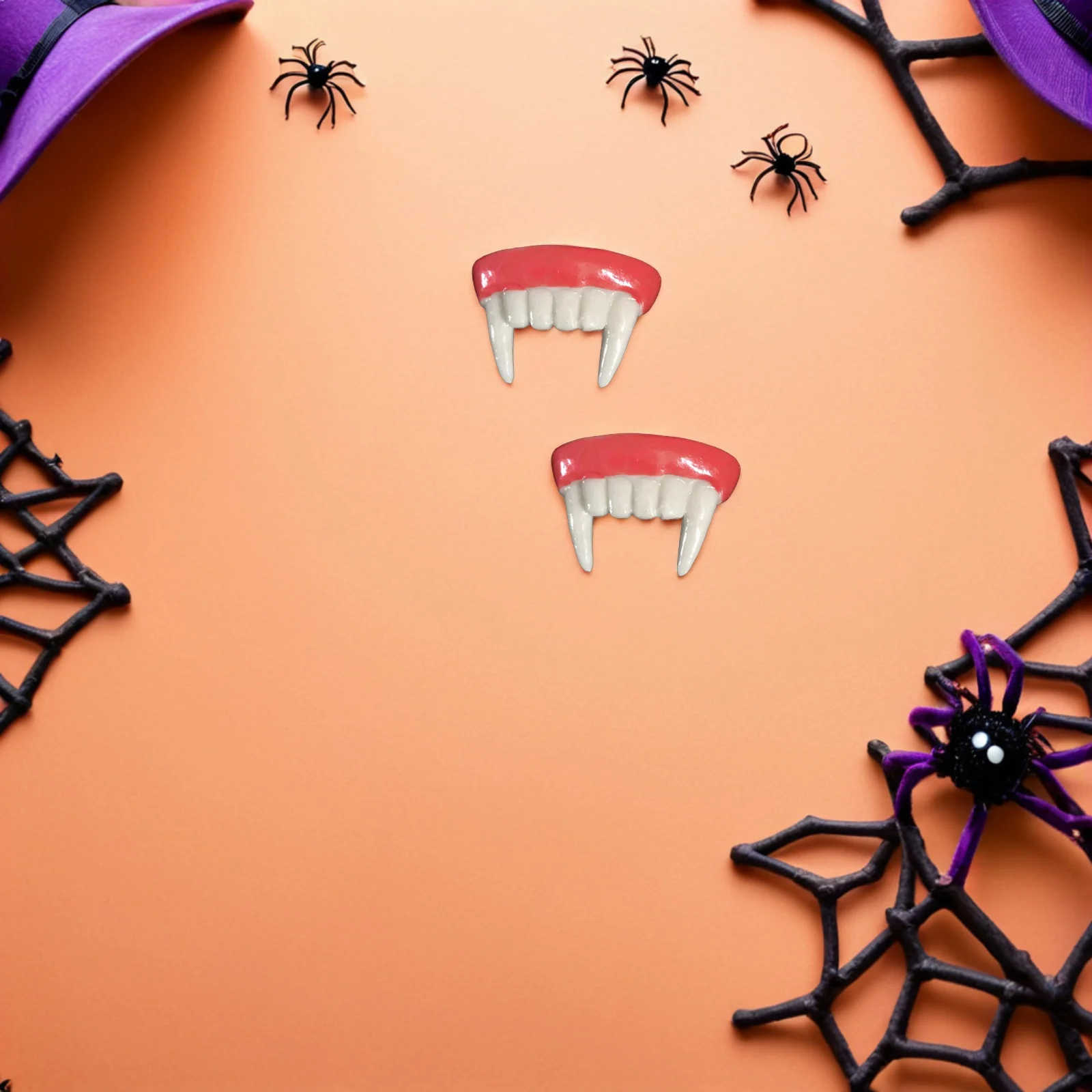 4Pcs Horror Fake Vampire Teeth Caps Realistic Halloween Cosplay Fangs Scary Gothic Costume Accessories for Adults Kids