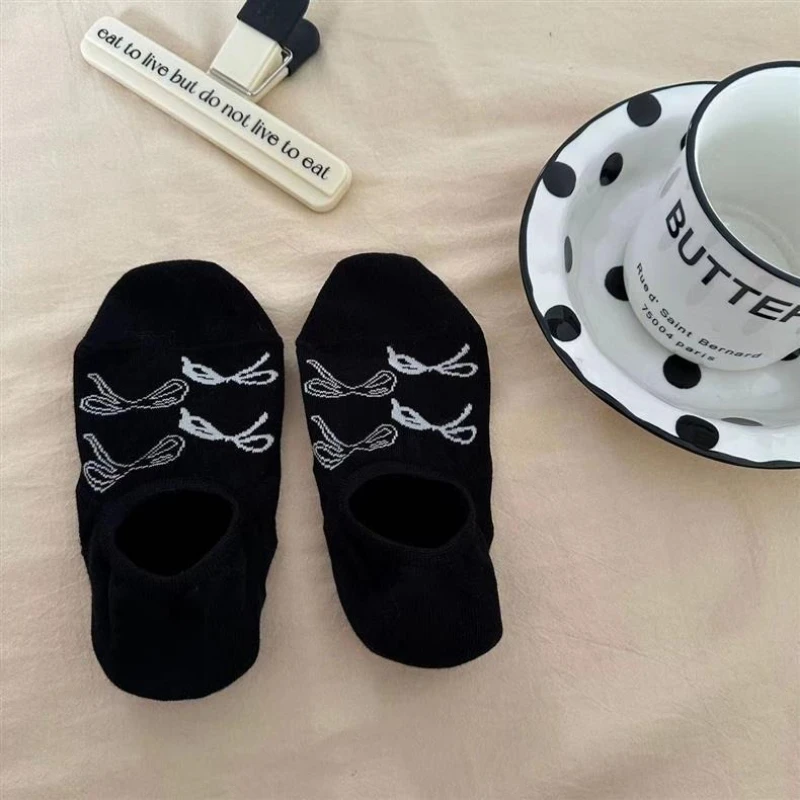 5 пар женских кружевных носков с бантом в стиле ретро, милые носки до щиколотки с героями мультфильмов, летние дышащие повседневные модные носки с низким вырезом, повседневная одежда