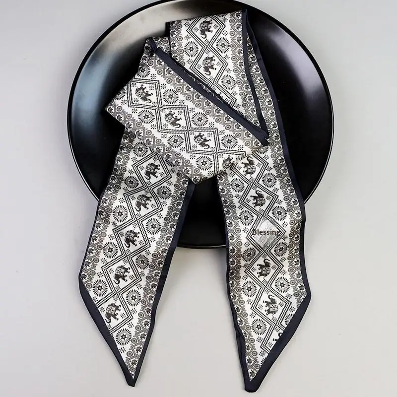 Gepunkteter schmaler Schal 100x7cm Damenband zum Binden als Haarband für Taschengriffdekoration und als Halsband. – Detail 8