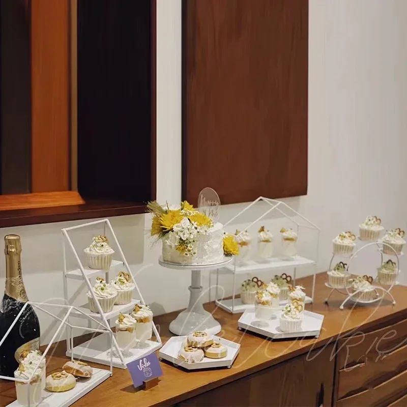 Présentoir à gâteaux pour mariage, Tapisseries de cuisine, lapins au sucre, Design de chocolats, produit de fête nordique pour la maison