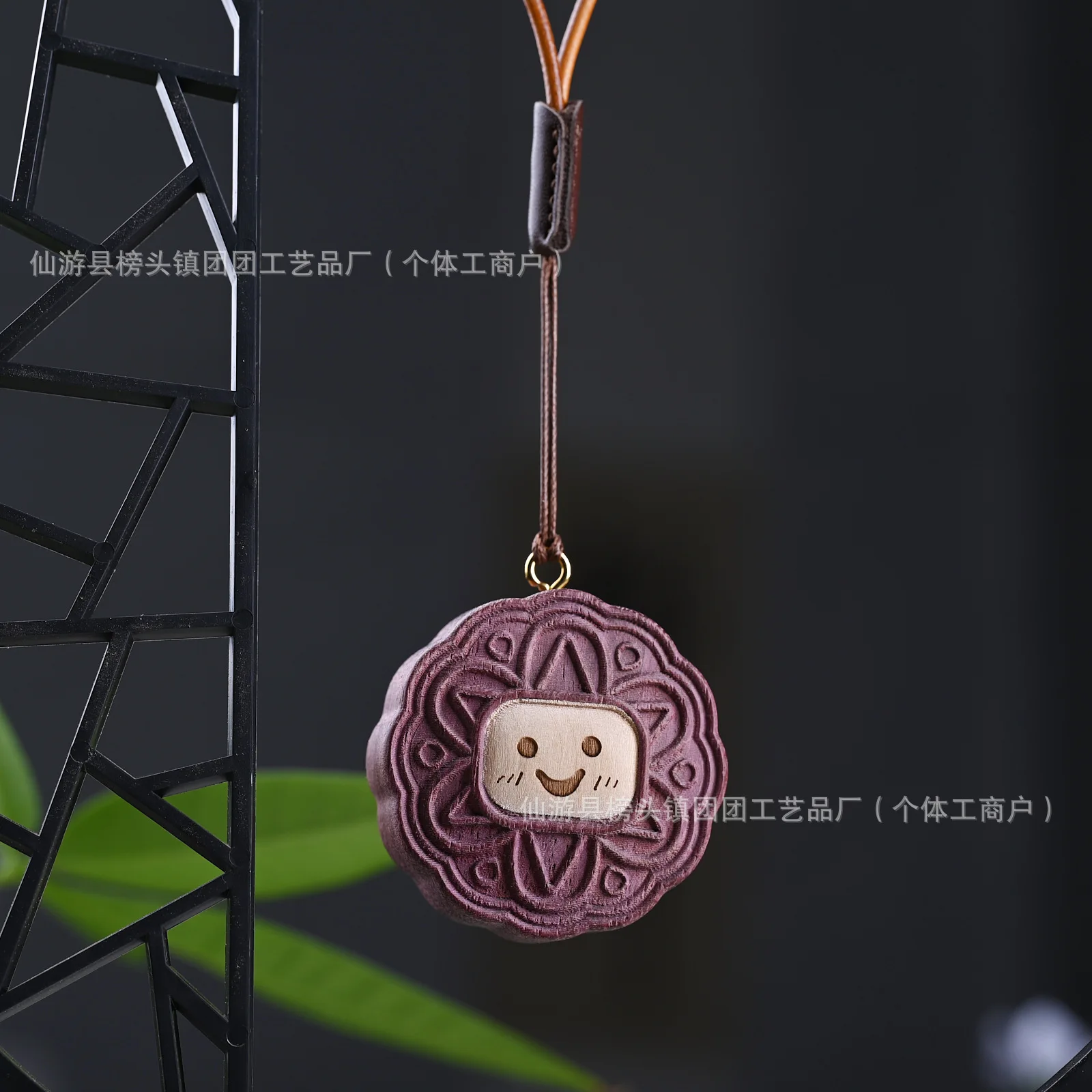 Golden Sandalwood Carved Simulation Mooncake Pendant Exquisite Cartoon Interesting Auspicious Inlaid Jewelry Ornament Craft Gift