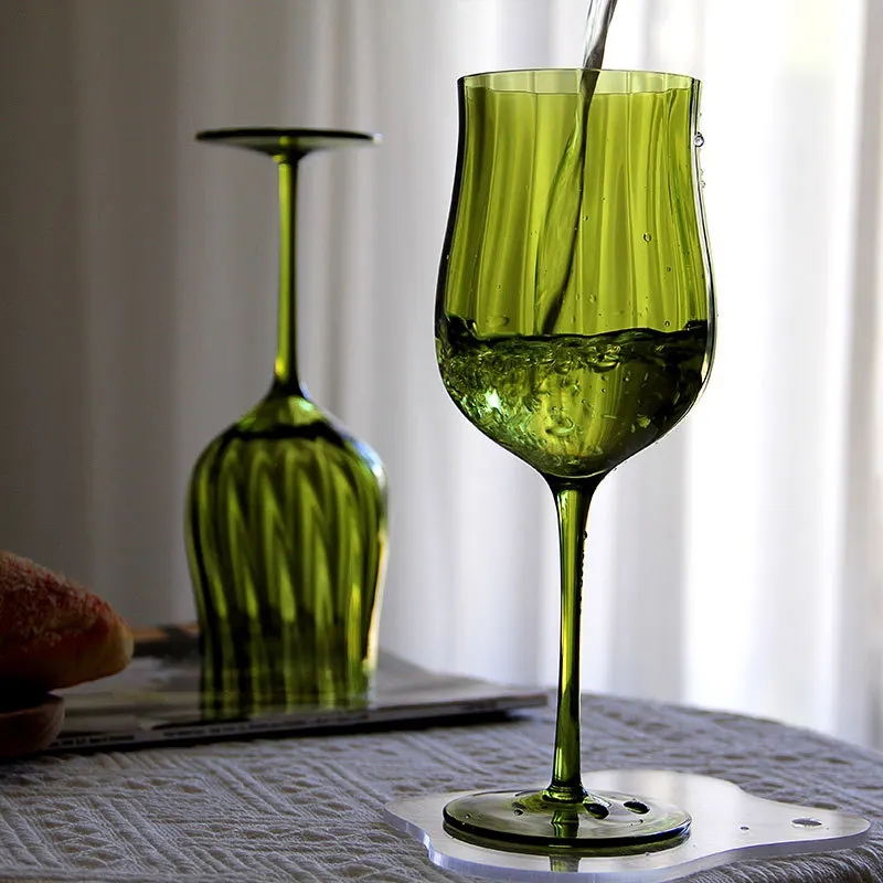 Retro Green Wine Glass Minimalist Textured Glass Goblet French Style Home Bar Party Drinkware for Red Wine Tasting & Decor Gifts