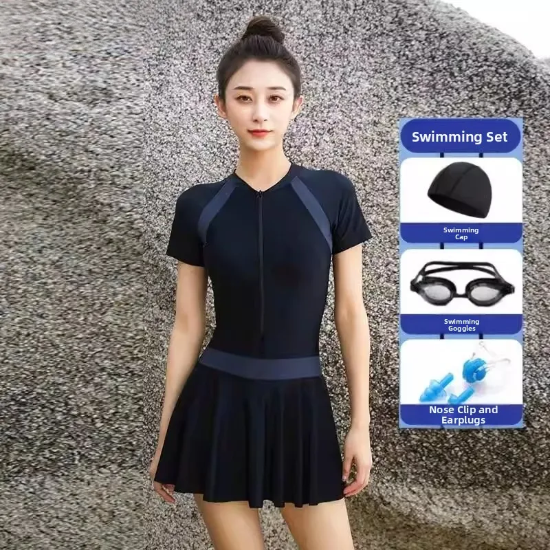 Women's Sporty One-Piece Swimsuit Professional Training Thermal Bath Swimming Gear V-Neck Short Sleeve Fixed Chest Pad