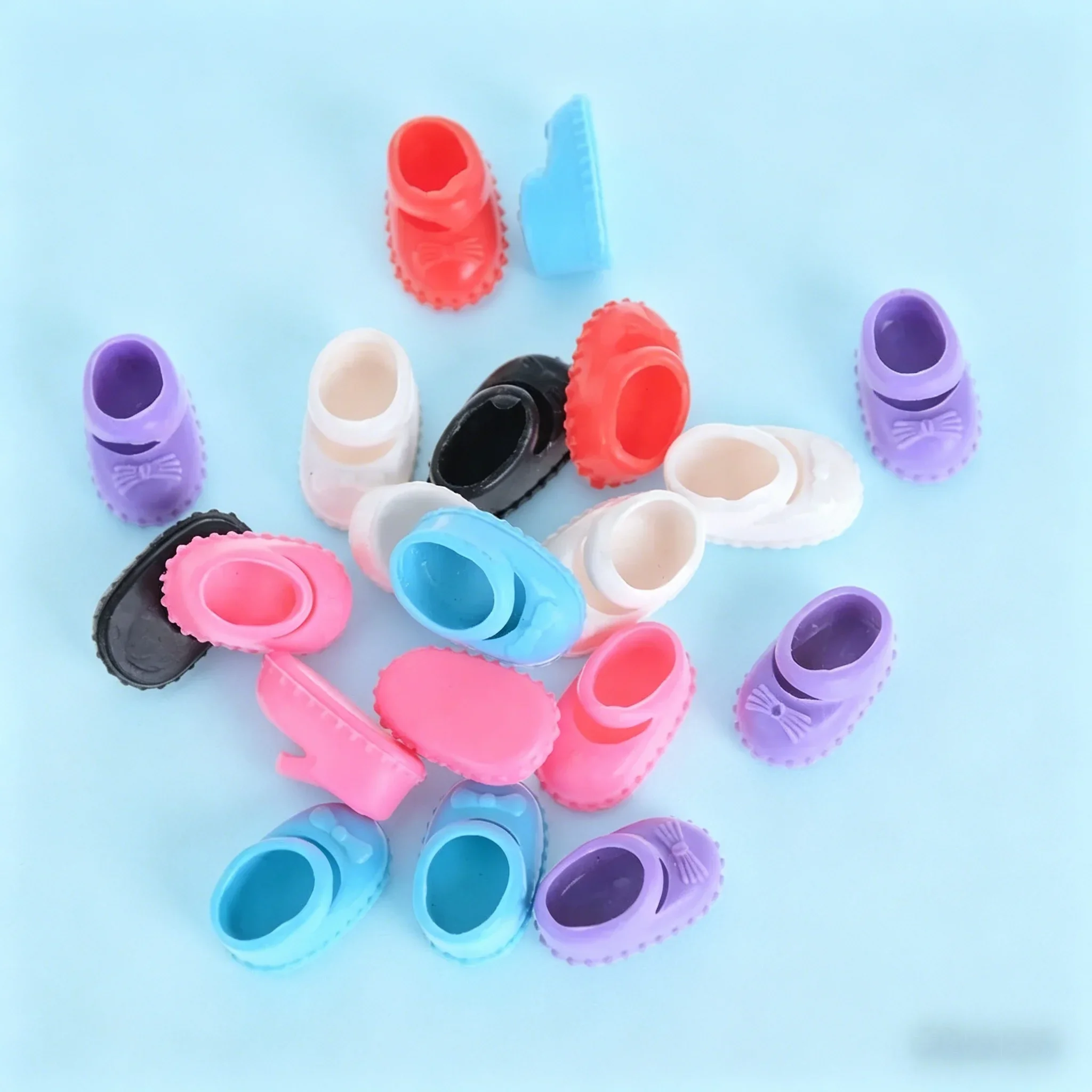 10 Pieces Cute Mini Doll Casual Footwear, Random Color Doll Shoe Accessories Suitable for 12cm Doll