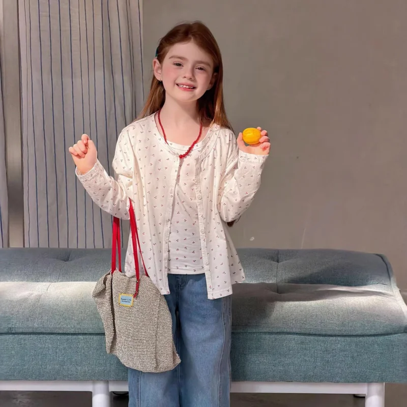 

Girls' two-piece vest set2026Spring and summer new children's cherry print cardigan for baby sun protectionTCotton shirt set