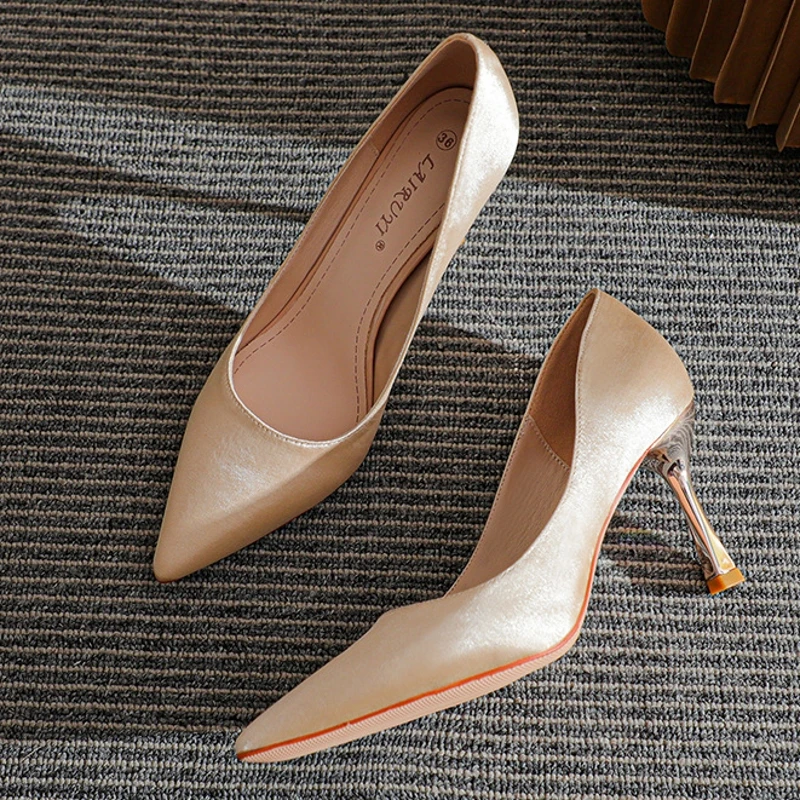 

Winr Red Thin High Heels Wedding Shoes Women Stiletto Autumn Spring New Silk OL Commuter Pointed Toe Pumps Banquet Shoes D003
