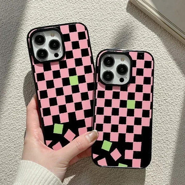 

2.0 Acrylic Pink Black Plaid Phone Case Cover for IPhone 11 12 13 14 15 Pro Max Case for IPhone 15 Pro Max