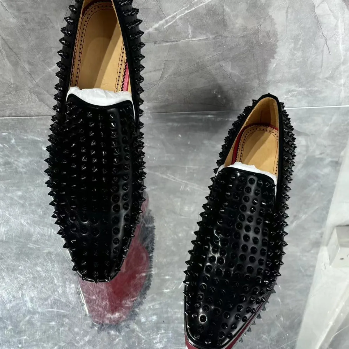 Rhinestones Studs Patent Leather Men Shoes Fashionable Soft Business Pumps Spring and Summer Slip-On Flats