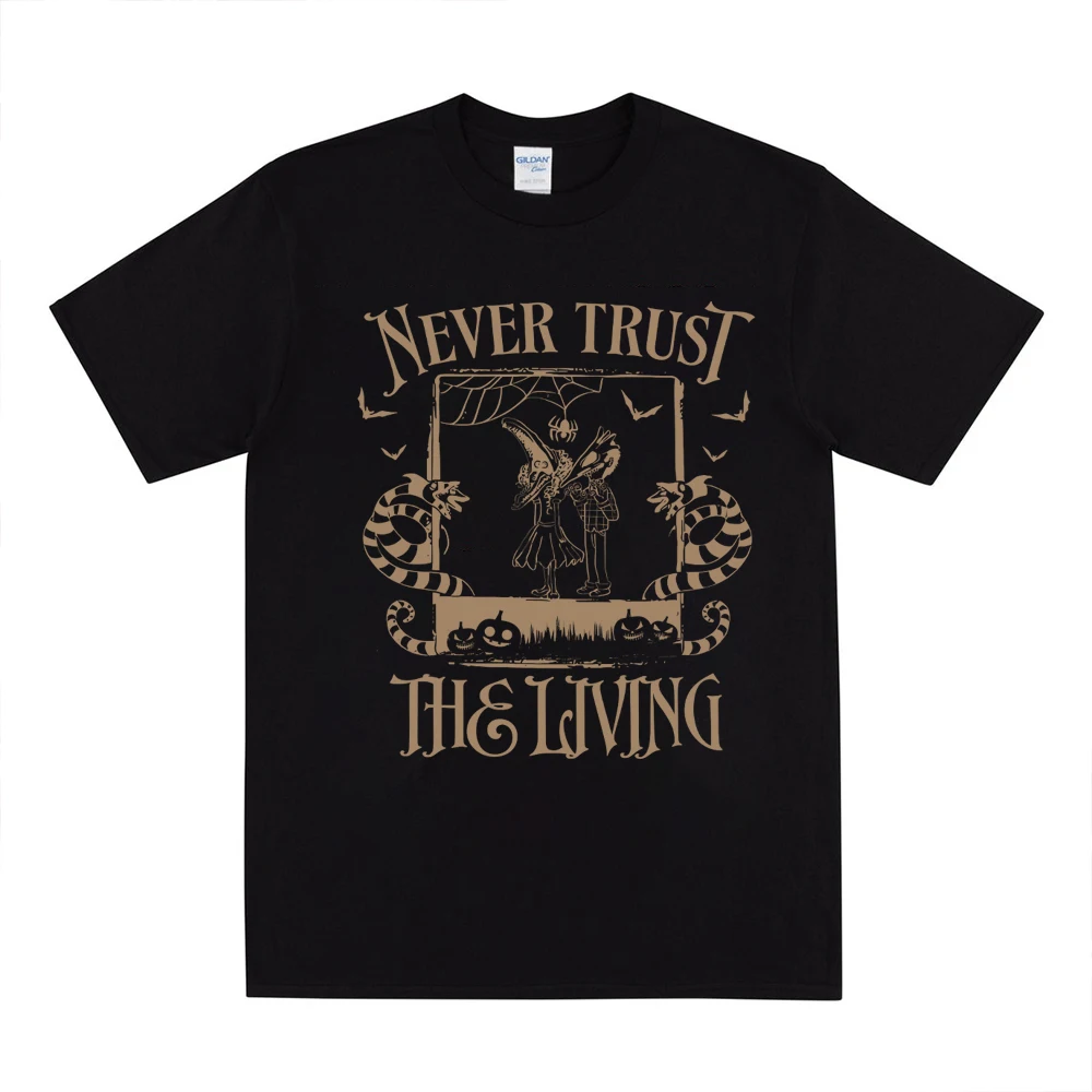 

Never Trust The Living Shirt Vintage Halloween T-shirt Horror Halloween Movie Quote Tees Spooky Season Cool Gothic Top Fans Gift