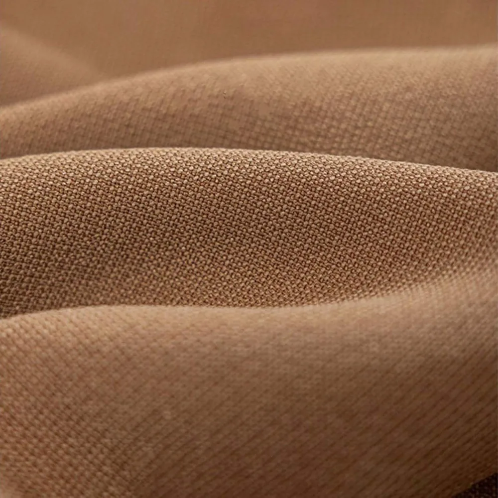 Tende oscuranti ad alta efficienza energetica per isolamento termico, riduzione del rumore e oscuramento della stanza