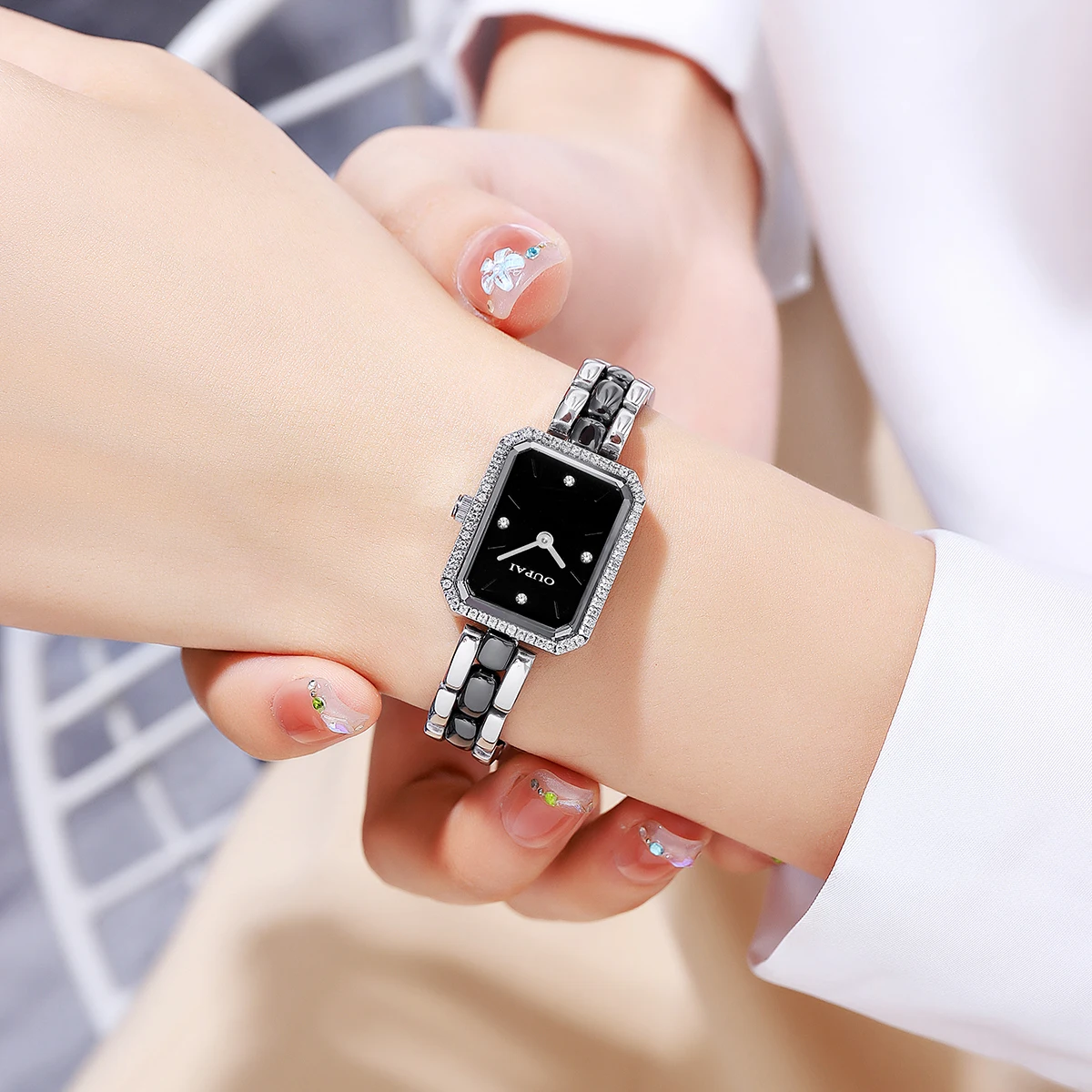 

Прямоугольные часы Oupai, женский браслет, кварцевые модные и простые женские наручные часы с цепочкой, компактные и изысканные водонепроницаемые