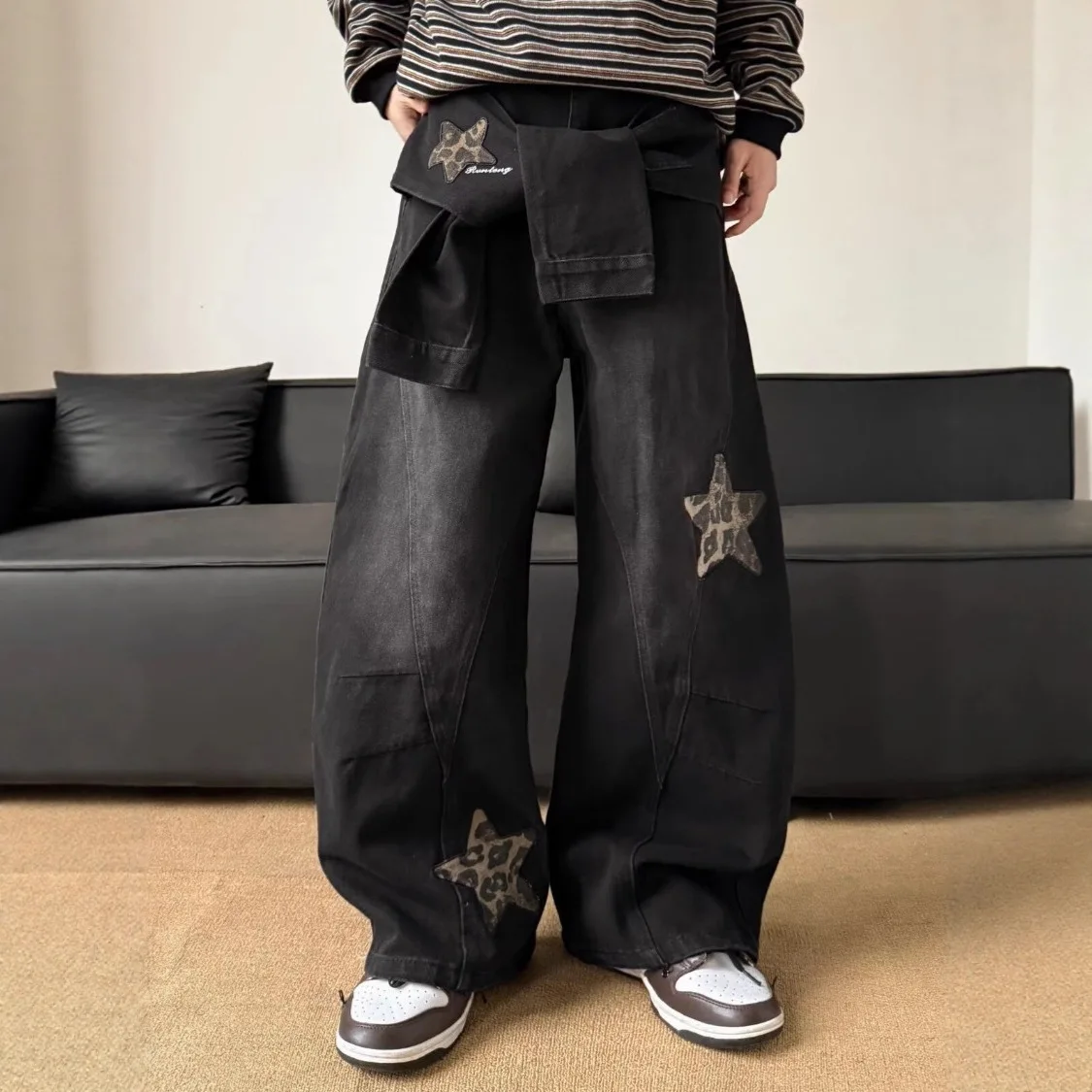 Loose Jeans Man American Washed Retro Y2K Casual Wide Leg Curved Knife Pants Leopard Print Patchwork Star Shaped Design Pants