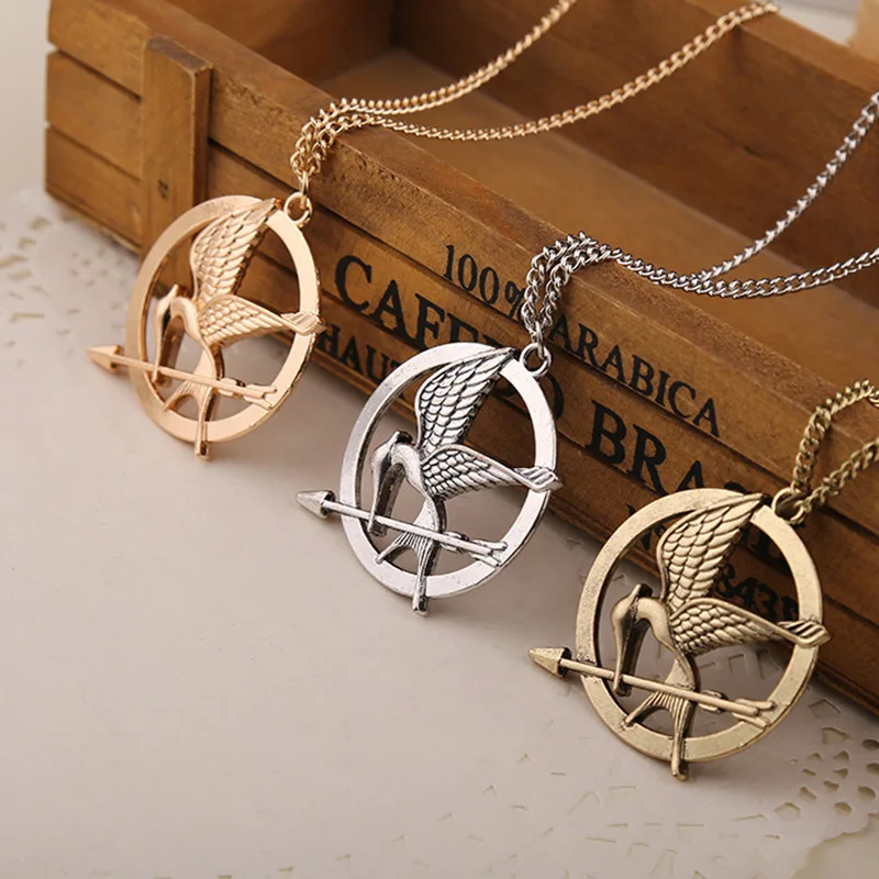 The Hunger Games Necklace 2016 Popular Vintage Style Birds Charm Golden Snitch Pendent Necklace 3Colors Choose