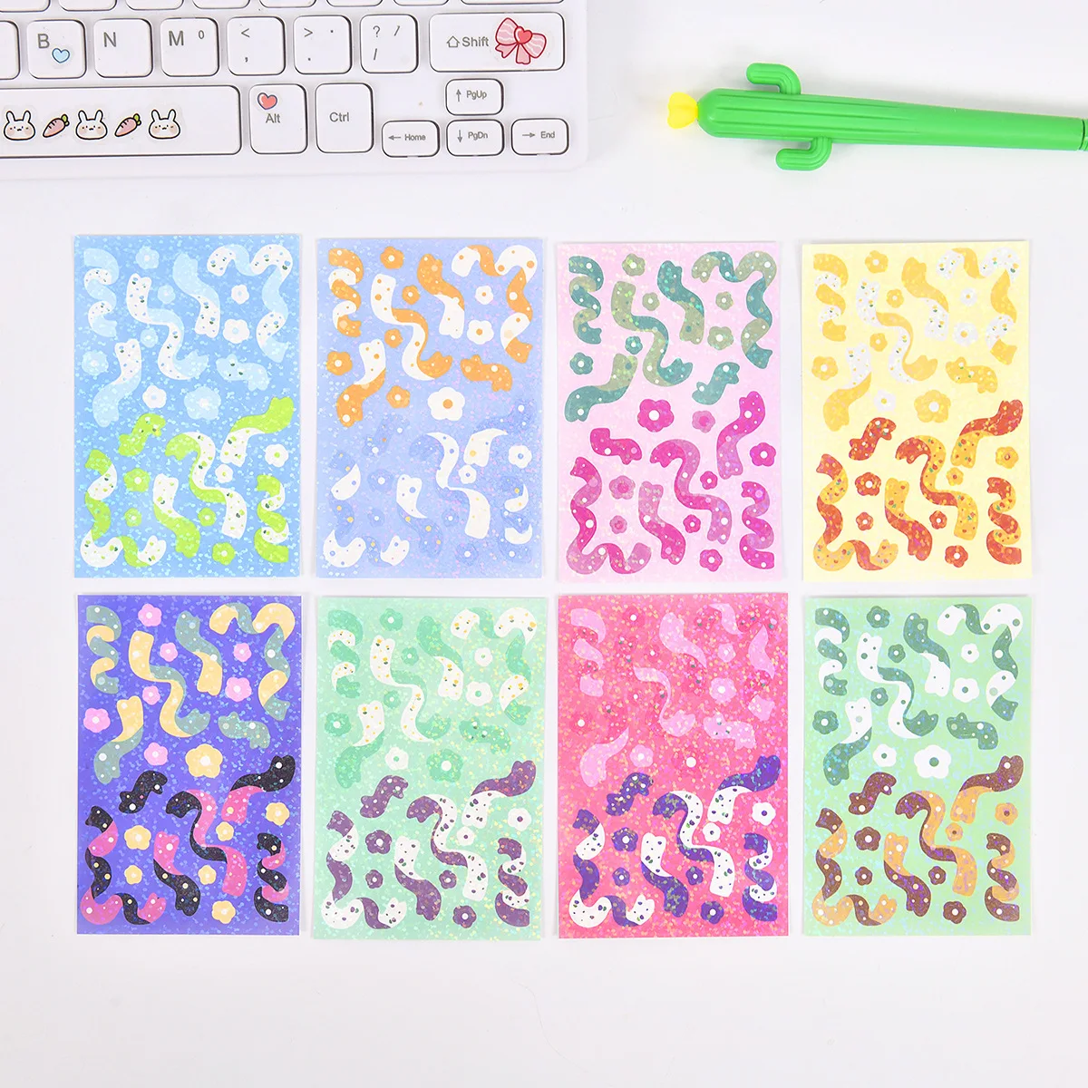 Confezione di collezioni di adesivi olografici coreani carini da 8 ~ 10 pezzi-Kawaii Bear Ribbon Confetti Design KPOP Toploader Deco, Journaling