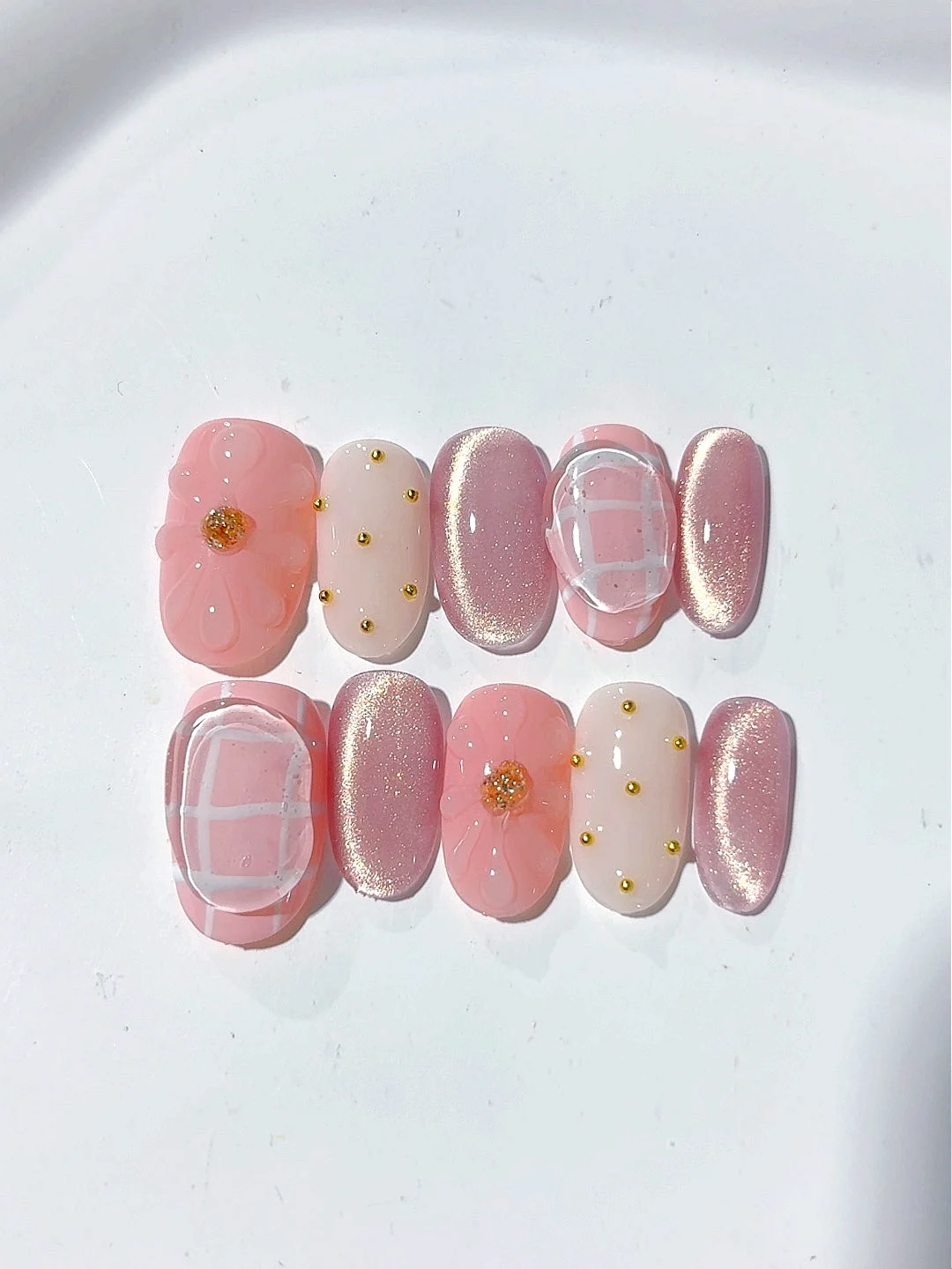 

Water Drop Cat Eye Casual Style Fashionable Wearable Nail Art (C401)