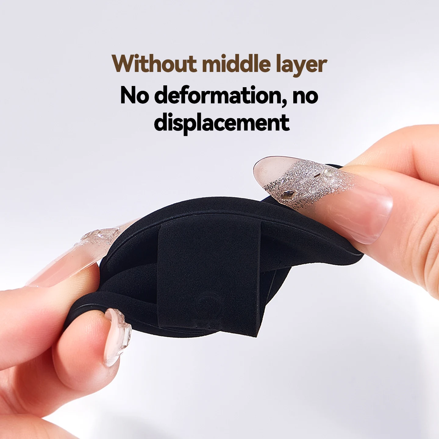 Czarna gąbka do makijażu w kształcie puszczki, miękka, gruba, przyjazna dla skóry, do stosowania na sucho i na mokro, poduszka do makijażu zapewniająca idealną aplikację.